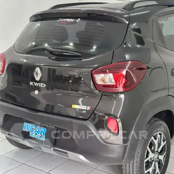 Kwid KWID OUTSIDER 1.0 Flex 12V 5p Mec.