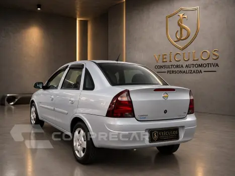CORSA 1.4 MPFI Premium Sedan 8V