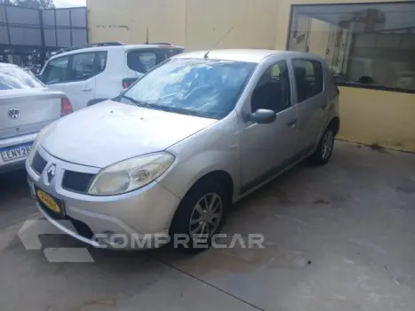 Renault SANDERO - 1.6 EXPRESSION 8V 4P MANUAL 4 portas
