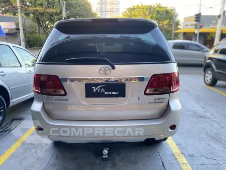HILUX SW4 3.0 4X4 8V Turbo