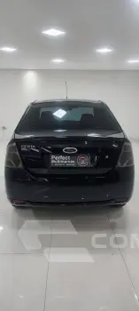 FIESTA 1.6 MPI Class Sedan 8V