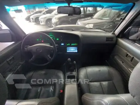 HILUX - 3.0 SRV 4X4 CD 16V TURBO 4P MANUAL