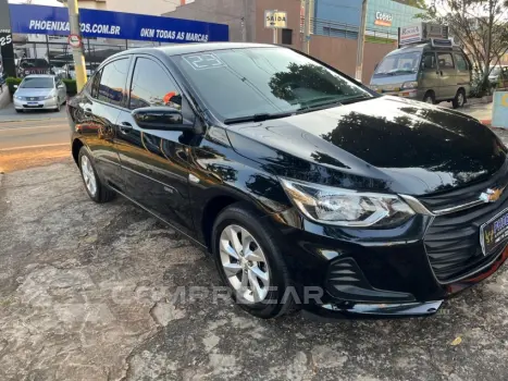 ONIX 1.0 Turbo Plus LT