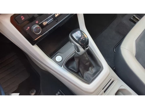 T-CROSS 1.4 250 TSI TOTAL FLEX HIGHLINE AUTOMATICO
