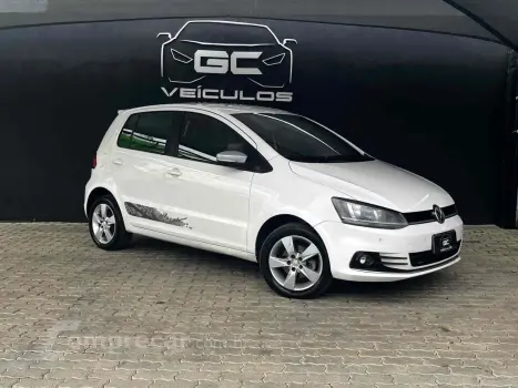 Volkswagen FOX 1.6 MI ROCK IN RIO 8V FLEX 4P MANUAL 4 portas