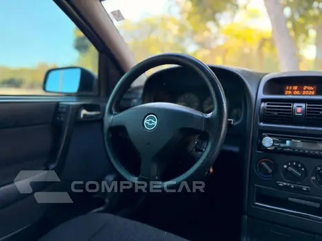 ASTRA 2.0 MPFI Advantage 8V