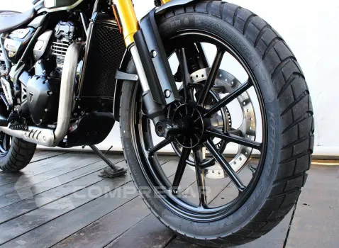TRIUMPH SCRAMBLER 400 X
