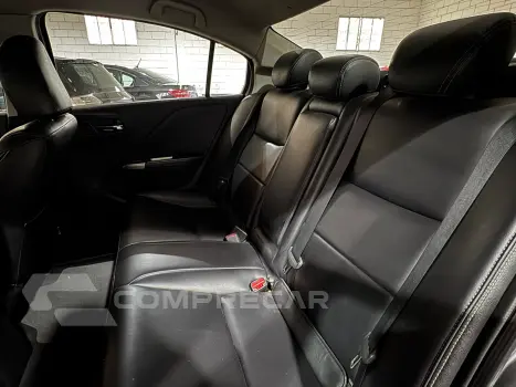 CITY 1.5 LX Sedan 16V