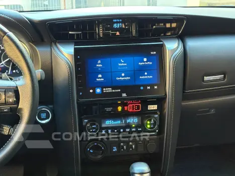 HILUX SW4 2.8 D-4d Turbo SRX 7L 4X4