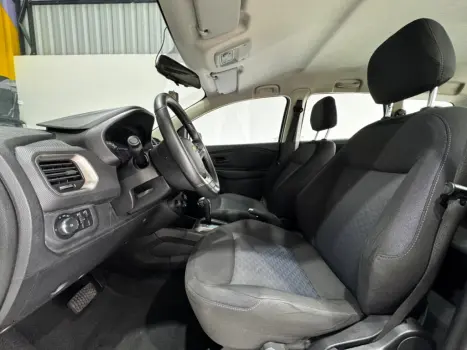 SPIN 1.8 LT 8V FLEX 4P AUTOMÁTICO