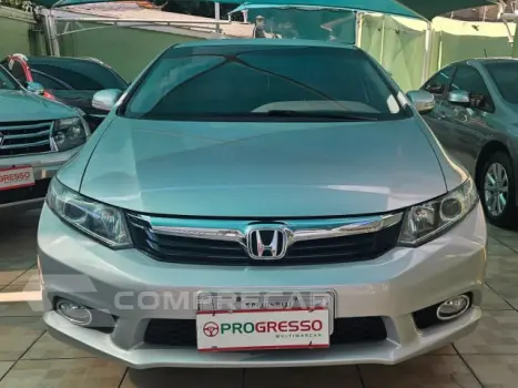HONDA CIVIC - 2.0 LXR 16V 4P AUTOMÁTICO 4 portas