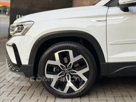 TAOS 1.4 250 TSI Highline