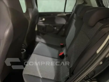 UP 1.0 TSI High UP 12V