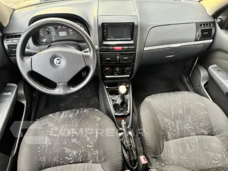 Palio HLX 1.8 mpi Flex 8V 4p