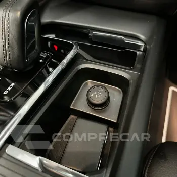 XC 60 T-8 MOMENTUM 2.0 (Híbrido)
