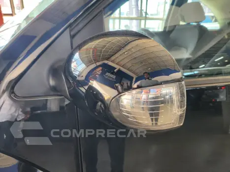 NEW BEETLE 2.0 MI 8V GASOLINA 2P AUTOMATICO