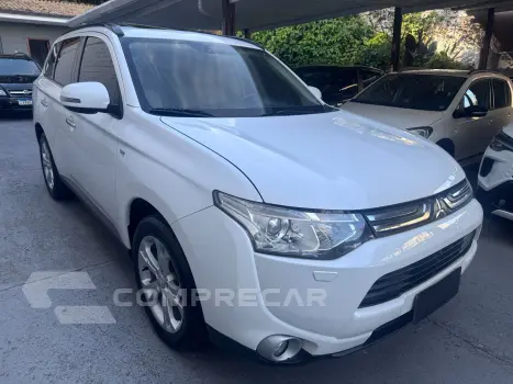 OUTLANDER 3.0 GT 4X4 V6 24V