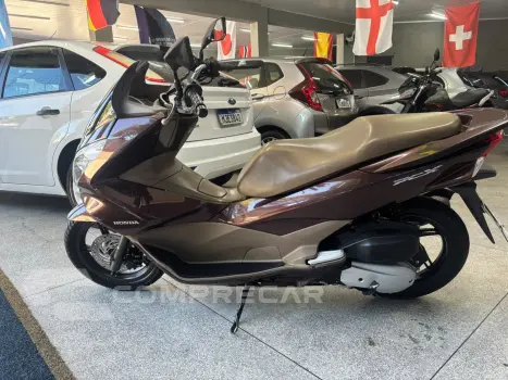 PCX 150/DLX