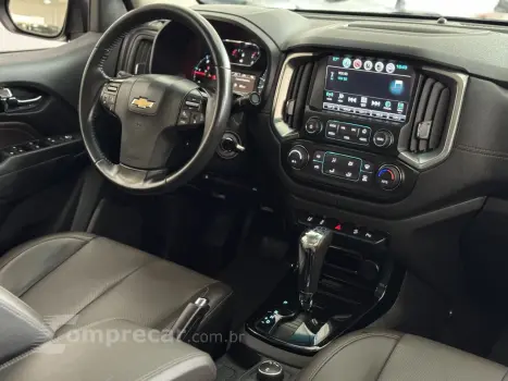 S10 2.8 12V HIGH COUNTRY CABINE DUPLA 4X4 TURBO DIESEL AUTOM