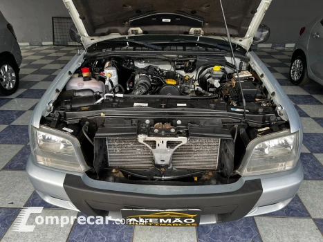 S10 2.4 MPFI Executive 4X2 CD 8V