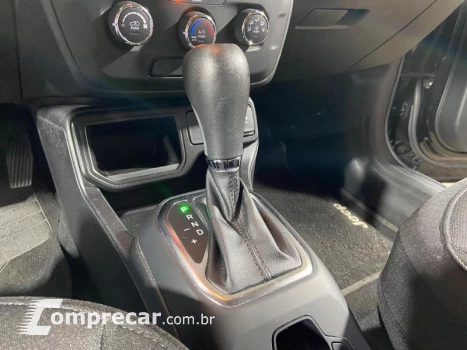 RENEGADE 1.8 16V FLEX 4P