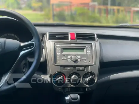 CITY 1.5 LX Sedan 16V