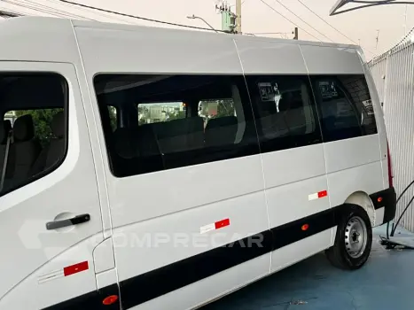 Master 2.3 dCi Executive Longo 16L Dies