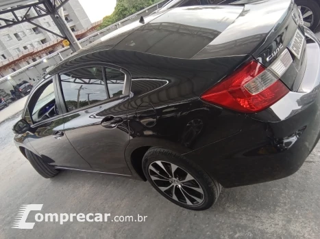 Civic Sedan LXR 2.0 Flexone 16V Aut. 4p