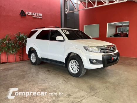 HILUX SW4 2.7 SR 7 LUGARES 4X2 16V FLEX 4P AUTOMÁTICO