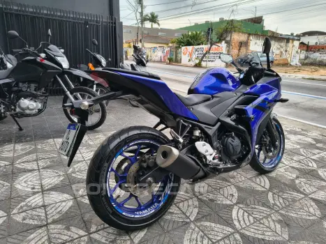 YZF 321 R-3 ABS
