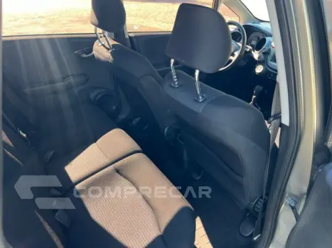 FIT - 1.4 LXL 16V 4P AUTOMÁTICO