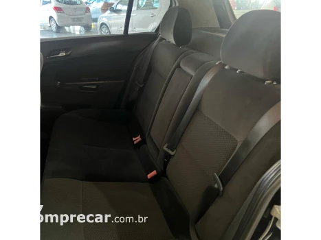 VECTRA 2.0 MPFI GT HATCH 8V FLEX 4P MANUAL