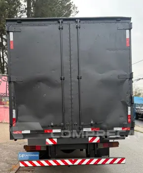 710 Modelo sem Versão