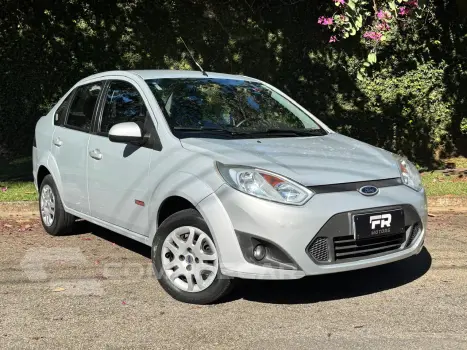 FIESTA 1.6 Rocam SE Sedan 8V