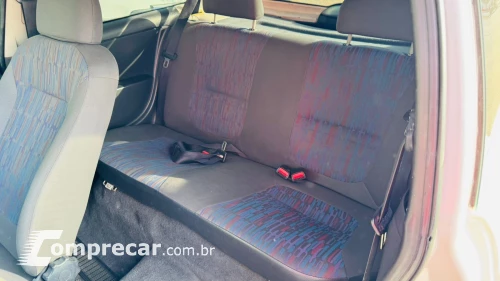 CELTA 1.0 MPFI Life 8V