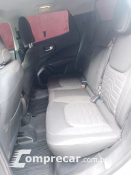TORO 2.0 16V Turbo Freedom 4WD AT9
