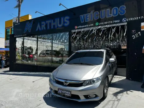 Honda Civic Sedan EXS 1.8/1.8 Flex 16V Aut. 4p 4 portas