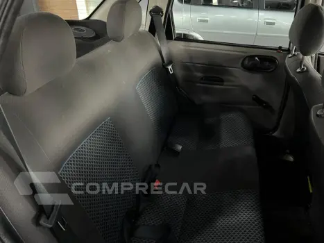 CLASSIC 1.0 MPFI LS 8V FLEX 4P MANUAL