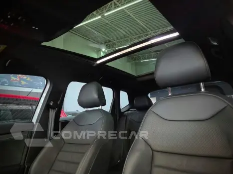 TAOS 1.4 250 TSI TOTAL FLEX HIGHLINE AUTOMÁTICO
