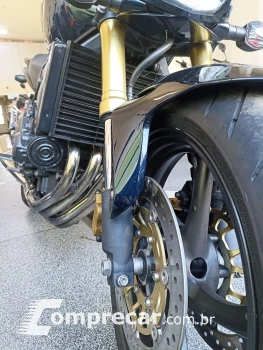 CB 600F HORNET