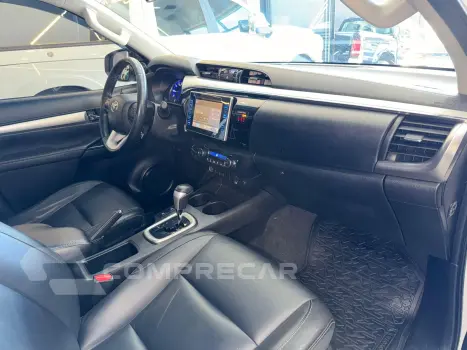 HILUX 2.8 D-4d Turbo CD SRX 4X4
