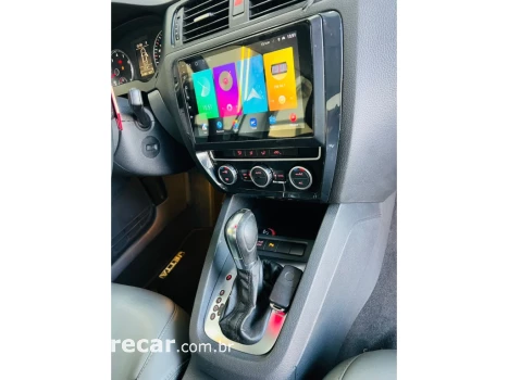 JETTA 2.0 COMFORTLINE 120CV FLEX 4P TIPTRONIC