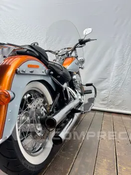 HARLEY-DAVIDSON SOFTAIL DELUXE