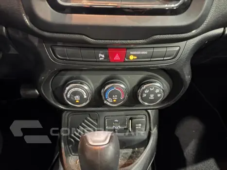 RENEGADE - 1.8 16V SPORT 4P AUTOMÁTICO