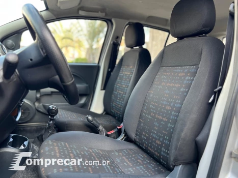 UNO 1.0 EVO VIVACE 8V FLEX 4P MANUAL