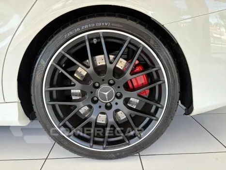 CLA 45 AMG 2.0 CGI GASOLINA 4MATIC SPEEDSHIFT