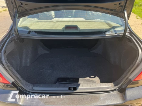 COROLLA 1.6 XLI 16V