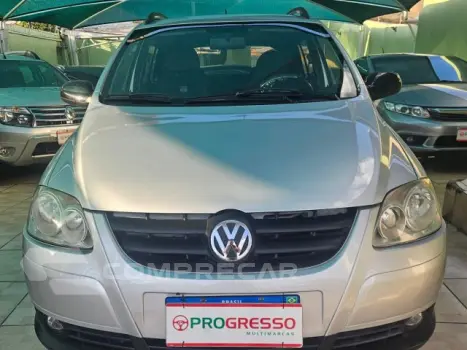Volkswagen SPACEFOX - 1.6 MI ROUTE 8V 4P MANUAL 4 portas