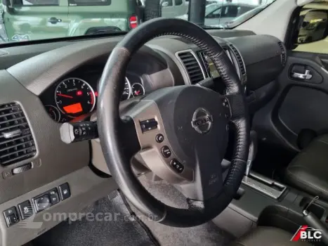 FRONTIER - 2.5 SL 4X4 CD TURBO ELETRONIC 4P AUTOMÁTICO