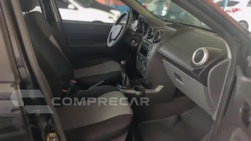 FIESTA 1.6 MPI Class Sedan 8V